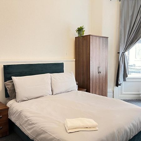 Apartment 1 Blackpool Exteriör bild
