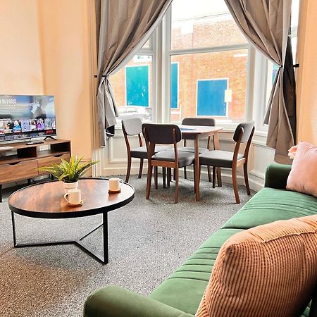 Apartment 1 Blackpool Exteriör bild